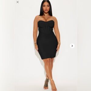 Elegant Black Strapless Dress